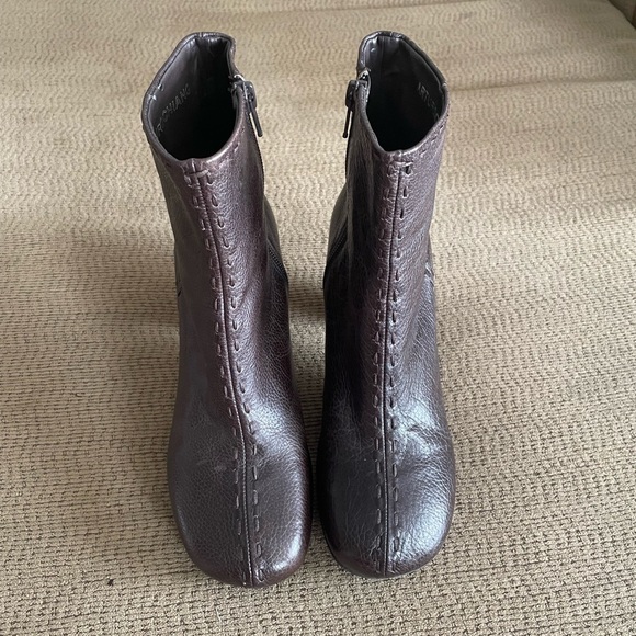 Arturo Chiang Brown Women’s Size 6 Ankle Booties - Picture 2 of 8
